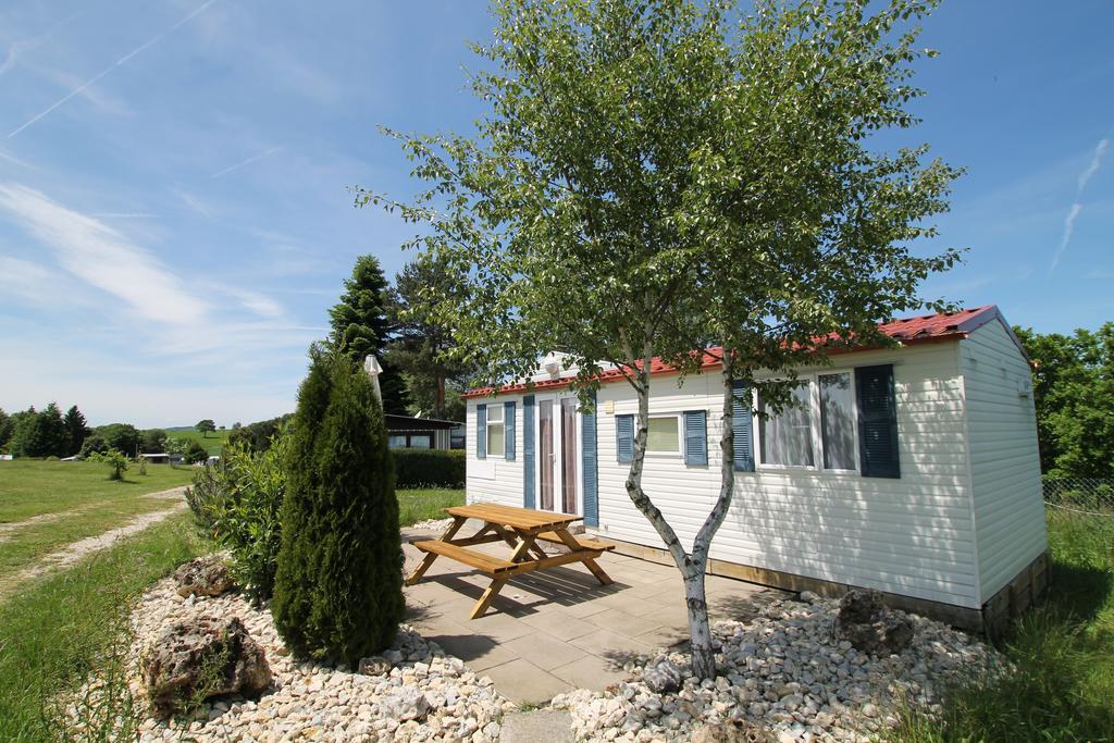 Azur Camping Schwaebische Alb Sonnenbühl Buitenkant foto